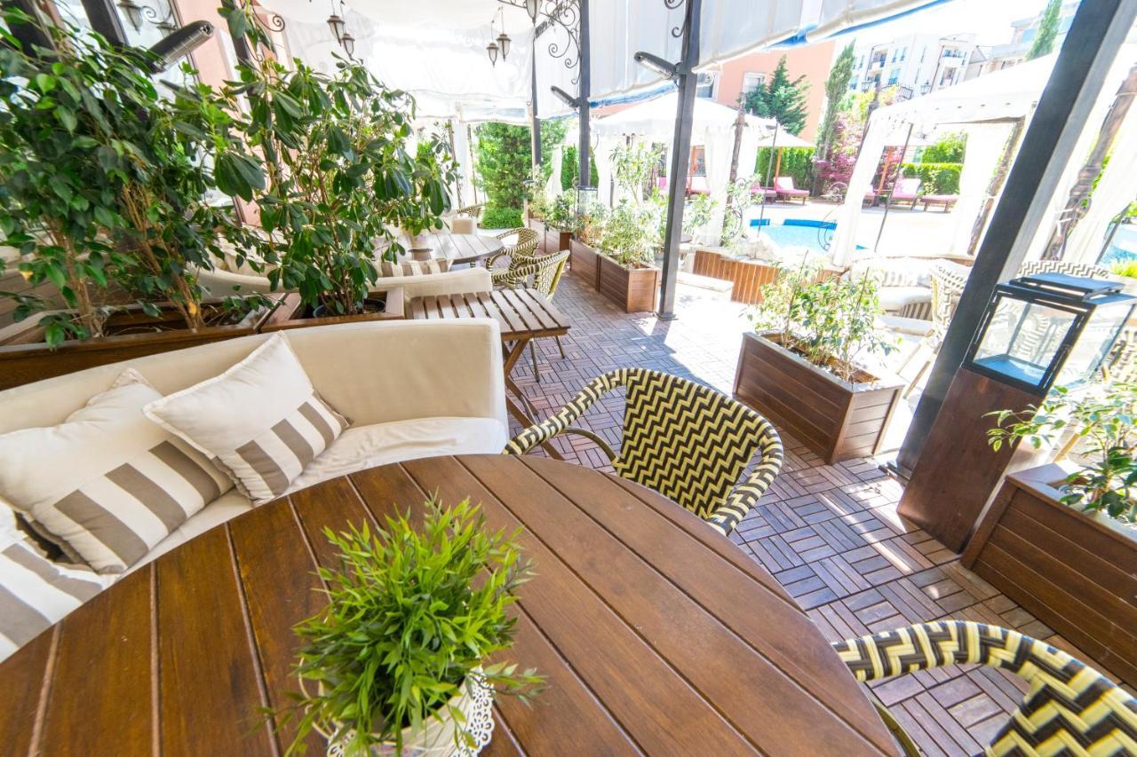 Romance Marine Aparthotel Sunny Beach Buitenkant foto